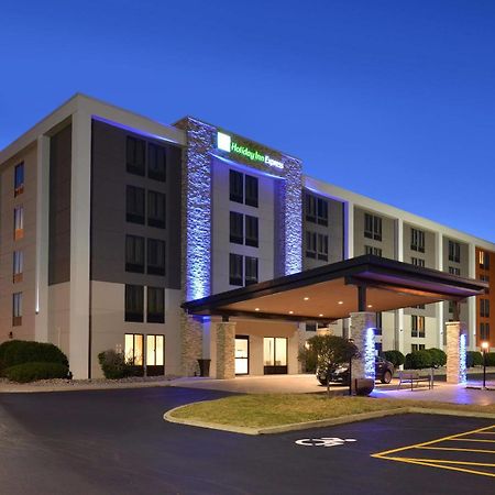 Holiday Inn Express Rochester - University Area By Ihg Exterior photo